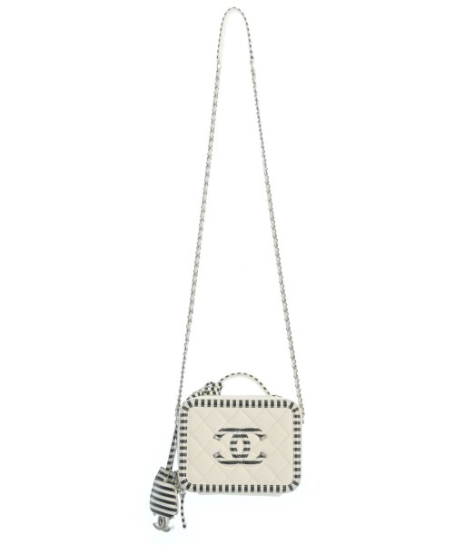 CHANEL（シャネル）ショルダーバッグ 白 サイズ:- レディース/2200706782035