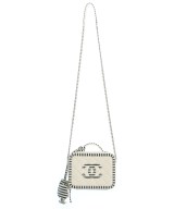 CHANEL（シャネル）ショルダーバッグ 白 サイズ:- レディース/2200706782035