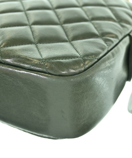 CHANEL（シャネル）ショルダーバッグ 緑 サイズ:- レディース/2200708385333