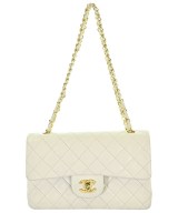 CHANEL（シャネル）ショルダーバッグ 白 サイズ:- レディース/2200703883056