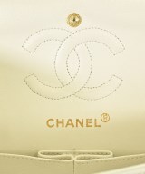CHANEL（シャネル）ショルダーバッグ 白 サイズ:- レディース/2200703883056
