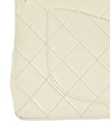 CHANEL（シャネル）ショルダーバッグ 白 サイズ:- レディース/2200703883056