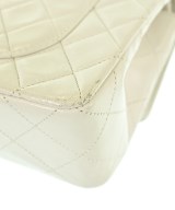 CHANEL（シャネル）ショルダーバッグ 白 サイズ:- レディース/2200703883056