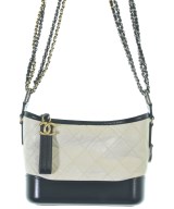 CHANEL（シャネル）ショルダーバッグ 白 サイズ:- レディース/2200665243028