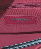 CHANEL（シャネル）ショルダーバッグ 白 サイズ:- レディース/2200665243028