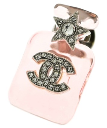 CHANEL（シャネル）ブローチ・コサージュ ピンク サイズ:- レディース