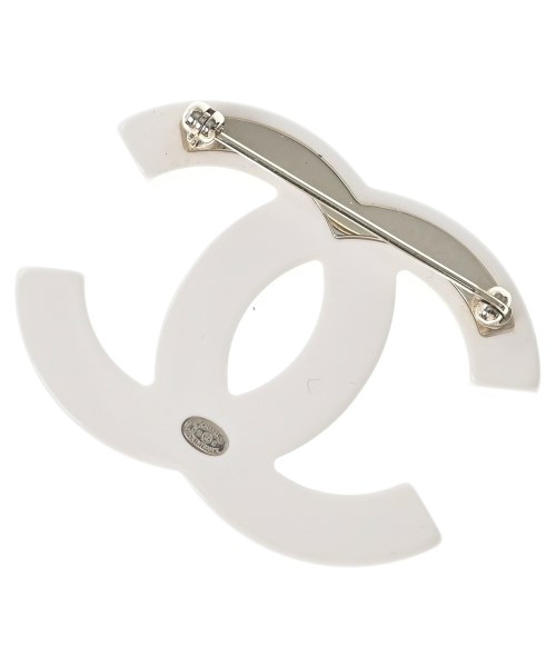 CHANEL（シャネル）ブローチ・コサージュ 白 サイズ:- レディース/2200664780043