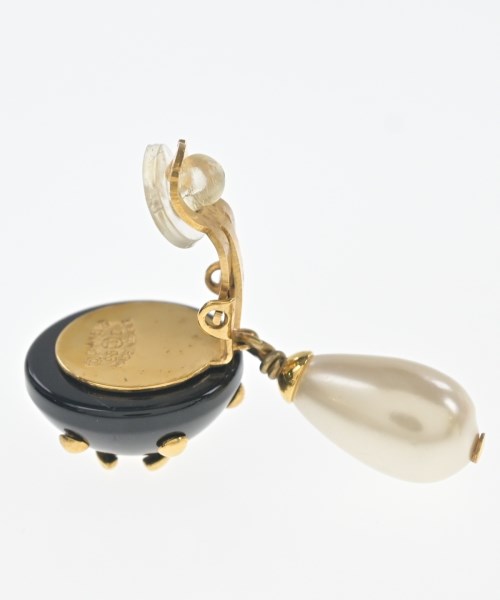 CHANEL（シャネル）ピアス・イヤリング 黒 サイズ:- レディース/2200724274536