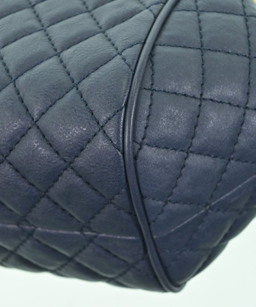 CHANEL（シャネル）ショルダーバッグ 紺 サイズ:- レディース/2200684724102