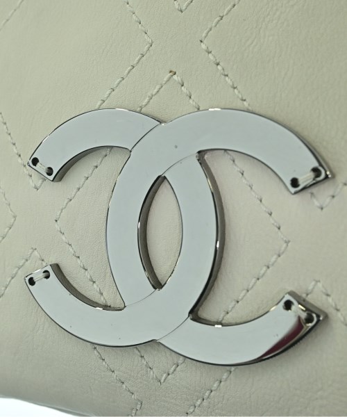 CHANEL（シャネル）ショルダーバッグ ベージュ サイズ:- レディース/2200687783014