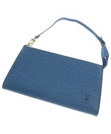 LOUIS VUITTON ポーチ