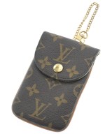 LOUIS VUITTON ポーチ