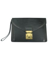 LOUIS VUITTON クラッチバッグ