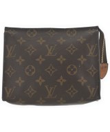 LOUIS VUITTON ポーチ