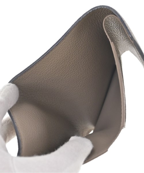 LOUIS VUITTON（ルイヴィトン）財布・コインケース グレー サイズ:- レディース/2200626766016