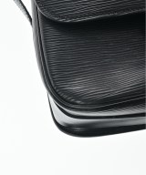 LOUIS VUITTON（ルイヴィトン）ショルダーバッグ 黒 サイズ:- レディース/2200627239281