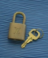 LOUIS VUITTON（ルイヴィトン）ボストンバッグ 青 サイズ:35 レディース/2200609812624