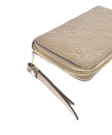 LOUIS VUITTON（ルイヴィトン）財布・コインケース ベージュ サイズ:- レディース/2200611209016