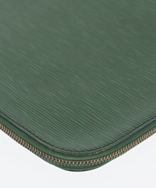 LOUIS VUITTON（ルイヴィトン）クラッチバッグ 緑 サイズ:- レディース/2200614244052