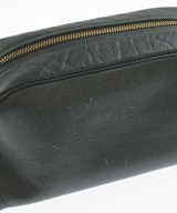 LOUIS VUITTON（ルイヴィトン）ポーチ 緑 サイズ:- レディース/2200614244236
