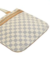 LOUIS VUITTON（ルイヴィトン）ショルダーバッグ 白 サイズ:- レディース/2200600417040