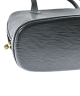 LOUIS VUITTON（ルイヴィトン）ショルダーバッグ 黒 サイズ:- レディース/2200603563232
