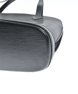 LOUIS VUITTON（ルイヴィトン）ショルダーバッグ 黒 サイズ:- レディース/2200603563232