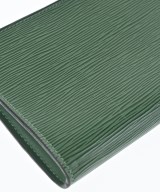 LOUIS VUITTON（ルイヴィトン）ポーチ 緑 サイズ:- レディース/2200603591297