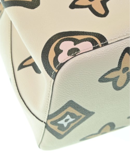 LOUIS VUITTON（ルイヴィトン）ショルダーバッグ 白 サイズ:MM レディース/2200605034013