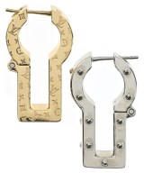 LOUIS VUITTON ピアス