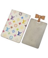 LOUIS VUITTON（ルイヴィトン）小物類（その他） 白 サイズ:- レディース/2200675476034