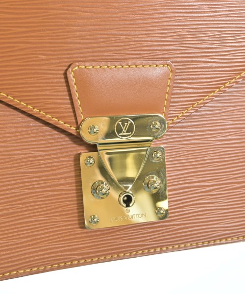 LOUIS VUITTON（ルイヴィトン）クラッチバッグ 茶 サイズ:- レディース/2200693773245