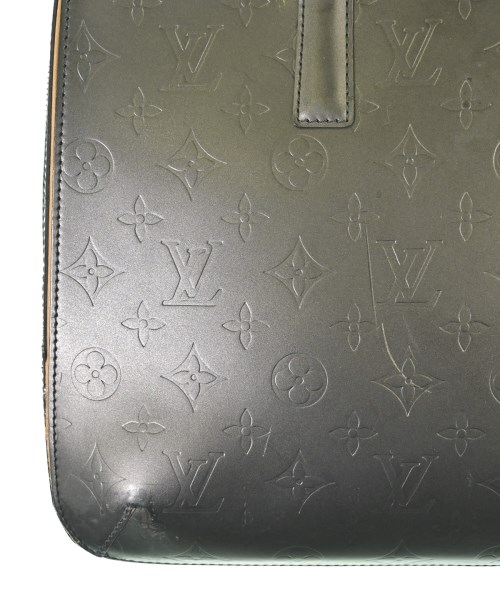 LOUIS VUITTON（ルイヴィトン）ビジネスバッグ グレー サイズ