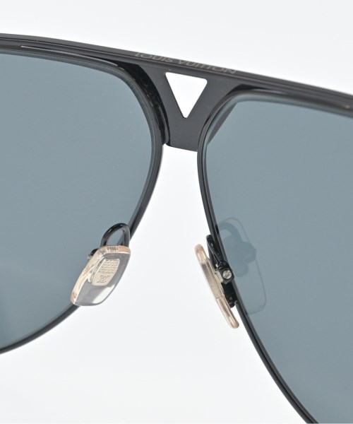 LOUIS VUITTON（ルイヴィトン）サングラス 黒 サイズ:- レディース/2200656860234