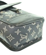 LOUIS VUITTON（ルイヴィトン）ショルダーバッグ 紺 サイズ:BB レディース/2200711270213