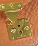 LOUIS VUITTON（ルイヴィトン）クラッチバッグ 茶 サイズ:- レディース/2200713627688
