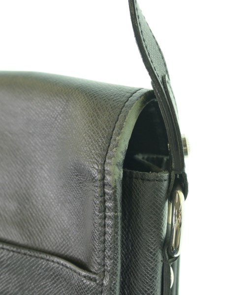 LOUIS VUITTON（ルイヴィトン）ショルダーバッグ 黒 サイズ:- レディース/2200649075010