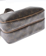 LOUIS VUITTON（ルイヴィトン）ショルダーバッグ 茶 サイズ:- レディース/2200668400398