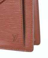 LOUIS VUITTON（ルイヴィトン）クラッチバッグ 茶 サイズ:- レディース/2200720483925