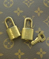 LOUIS VUITTON（ルイヴィトン）ショルダーバッグ 茶 サイズ:GM レディース/2200722178676