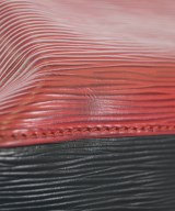 LOUIS VUITTON（ルイヴィトン）ショルダーバッグ 赤 サイズ:- レディース/2200722180112