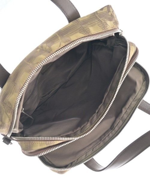 CHANEL（シャネル）ショルダーバッグ カーキ サイズ:- レディース/2200618282401