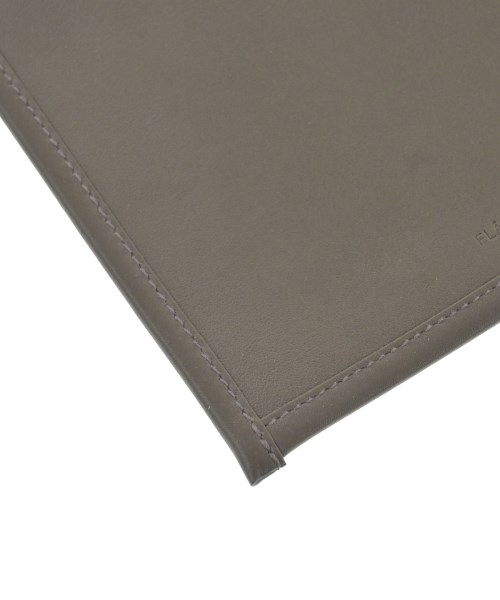 HERMES（エルメス）ポーチ 茶 サイズ:- レディース/2200620200097