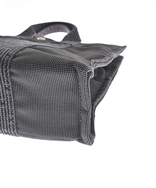 HERMES（エルメス）ハンドバッグ グレー サイズ:- レディース/2200607860016