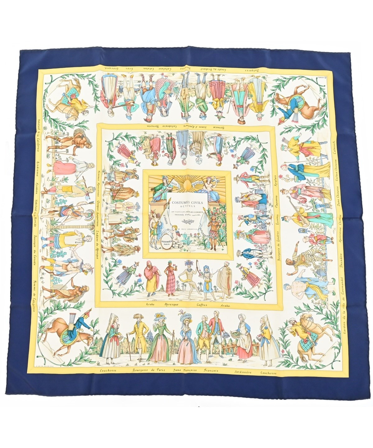 エルメス HERMES スカーフ カレ90 COSTUMES CIVILS ACTUELS シルク