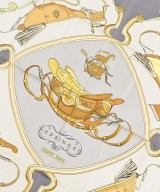 HERMES（エルメス）バンダナ・スカーフ グレー サイズ:90 レディース/2200677499130