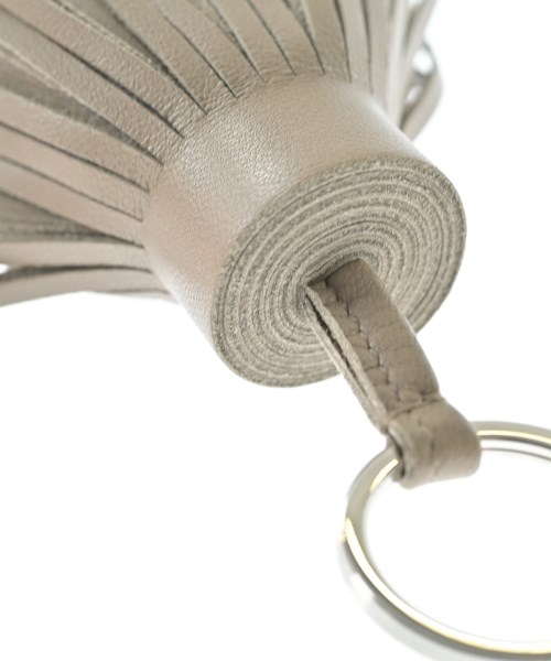 HERMES（エルメス）チャーム グレー サイズ:- レディース/2200653675107