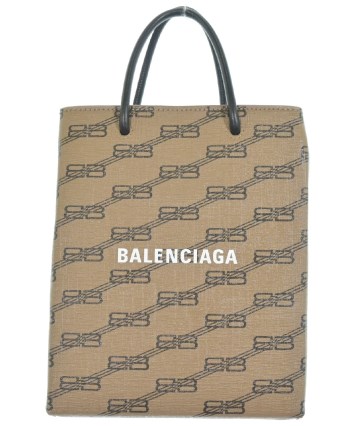 BALENCIAGA（バレンシアガ）ショルダーバッグ ベージュ サイズ