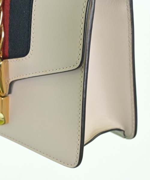 GUCCI（グッチ）ショルダーバッグ 白 サイズ:- レディース/2200609813232
