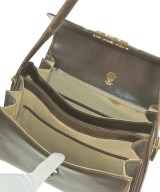 GUCCI（グッチ）ショルダーバッグ 茶 サイズ:4(L位) レディース/2200613171045